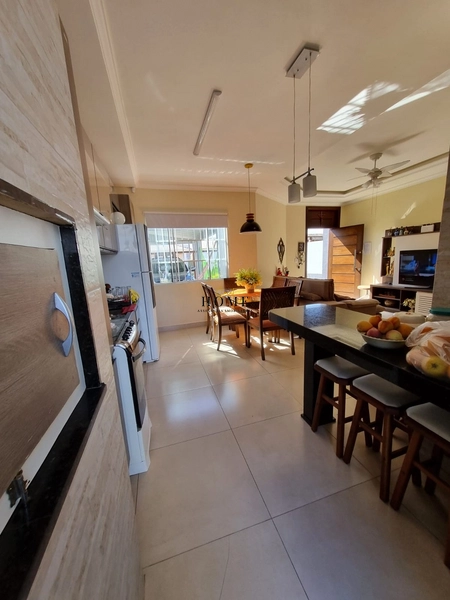 Casa à venda próxima ao mar em Capão da Canoa: 11ª foto da galeria de imagens do imóvel