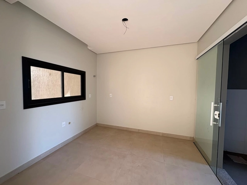 Casa à venda no centro de Imbé : 5ª foto da galeria de imagens do imóvel