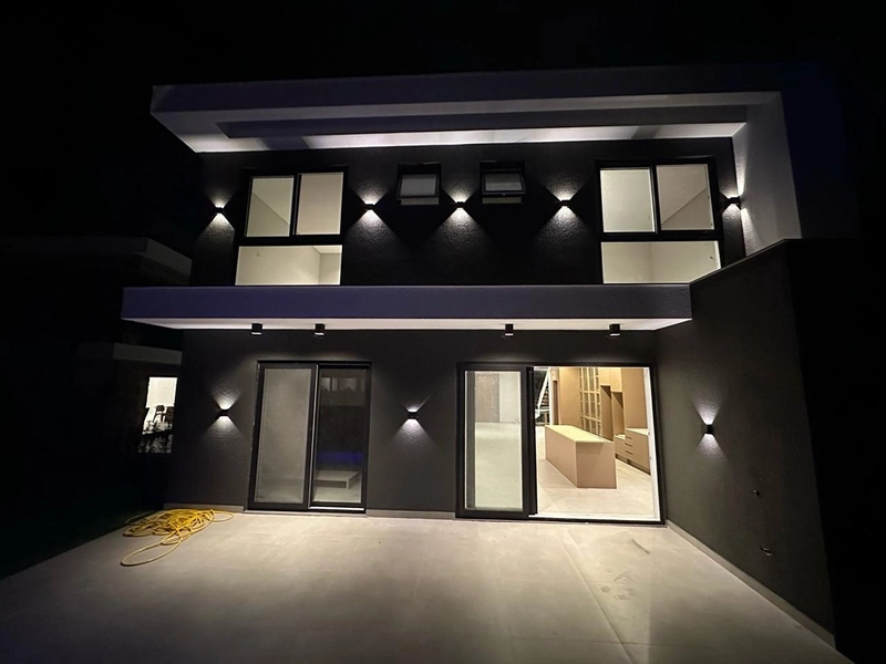 CASA NO SUNSET: 3ª foto da galeria de imagens do imóvel