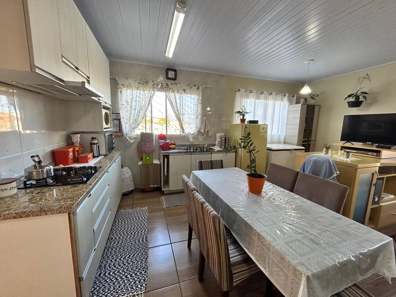 Casa em Mariluz: 4ª foto da galeria de imagens do imóvel