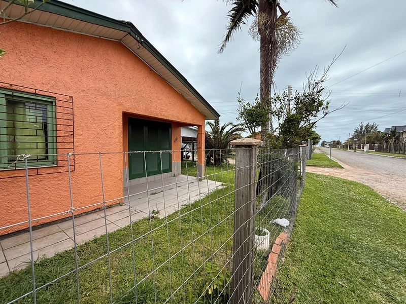 Casa à venda em Imbé - Mariluz Norte: 2ª foto da galeria de imagens do imóvel