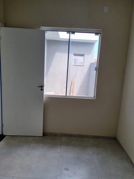 Casa à venda no centro de Imbé: 3ª foto da galeria de imagens do imóvel