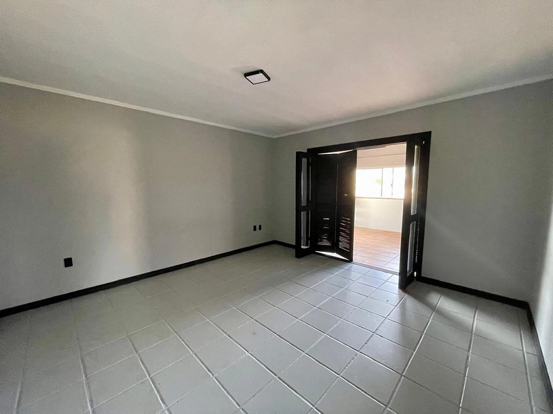 Casa à venda em Tramandaí - Próximo a Plataforma : 25ª foto da galeria de imagens do imóvel