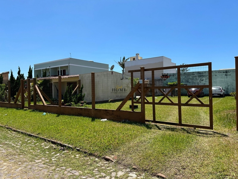 Casa à venda próxima ao mar: 1ª foto da galeria de imagens do imóvel