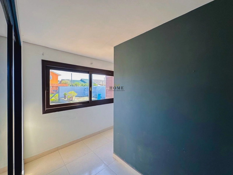 Casa de esquina com piscina no centro de Imbé: 14ª foto da galeria de imagens do imóvel