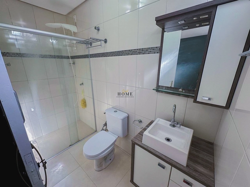 Casa de esquina com piscina no centro de Imbé: 25ª foto da galeria de imagens do imóvel