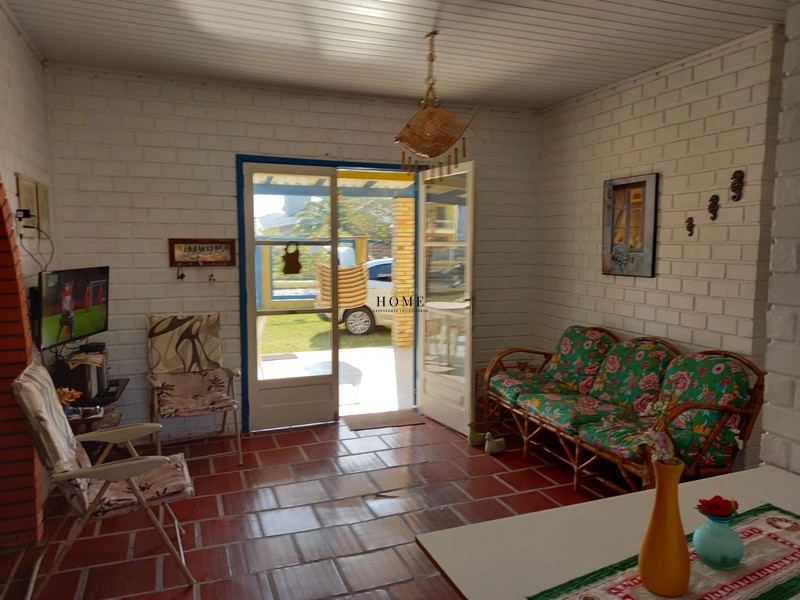 Casa à venda, próximo ao mar: 4ª foto da galeria de imagens do imóvel