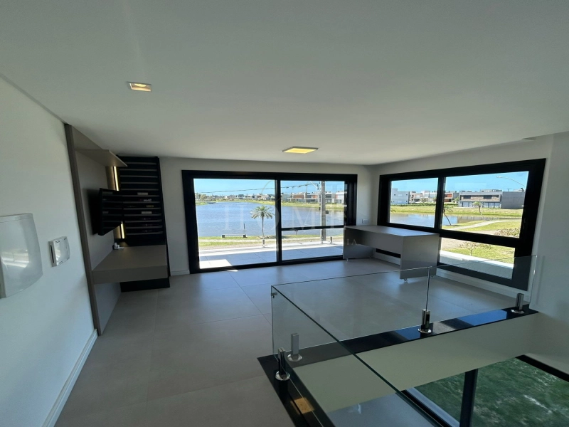 CASA EM CONDOMÍNIO, COM 4 SUÍTES, MOBILIADA E DECORADA!: 13ª foto da galeria de imagens do imóvel