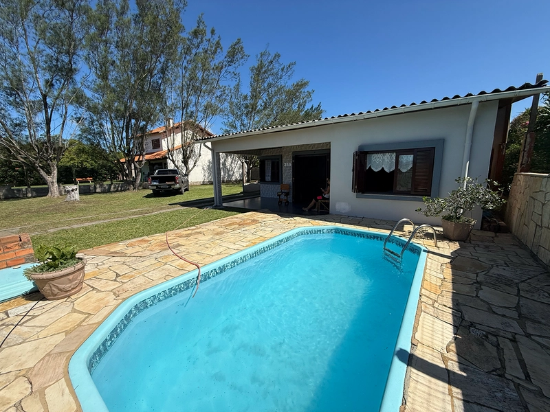 🏖️ Casa à venda em Imbé – Balneário Albatroz - A poucos passos do mar 🌊 Exclusivo da Imobiliária : 2ª foto da galeria de imagens do imóvel