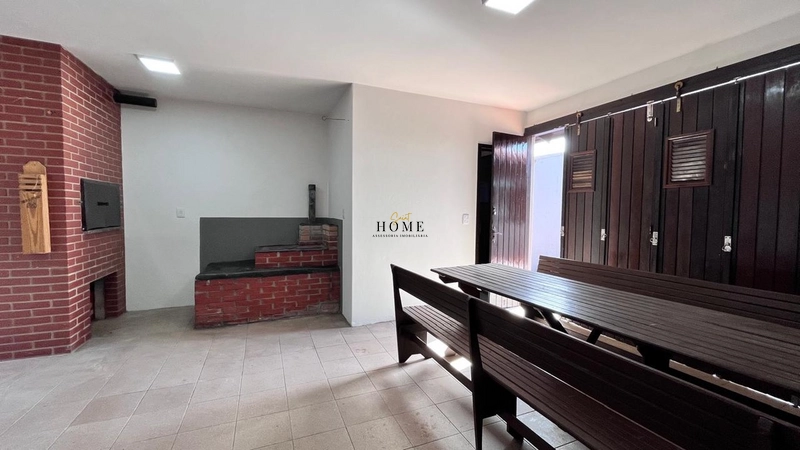 Casa à venda com 2 terrenos: 7ª foto da galeria de imagens do imóvel