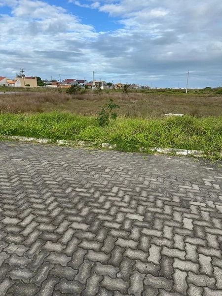 Terreno à venda em imbé: 6ª foto da galeria de imagens do imóvel