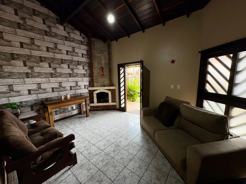 🏡 EXCELENTE RESIDÊNCIA À VENDA EM IMBÉ – BALNEÁRIO MARILUZ 🌊: 3ª foto da galeria de imagens do imóvel