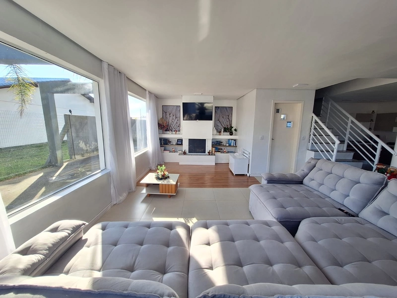 Linda casa à venda na praia de Imbé – Próxima ao mar!: 14ª foto da galeria de imagens do imóvel