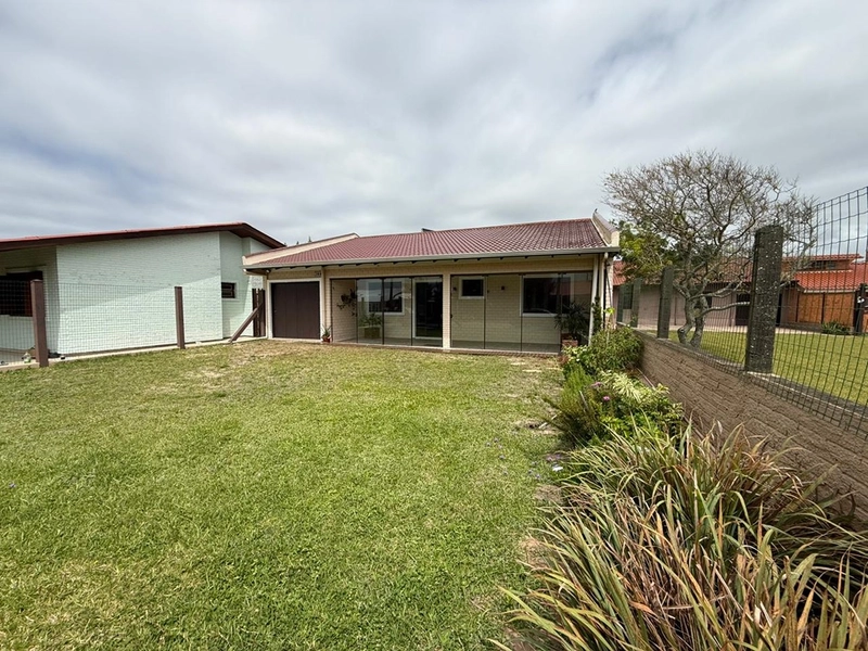 Casa à Venda em Mariluz – Imbé: 6ª foto da galeria de imagens do imóvel