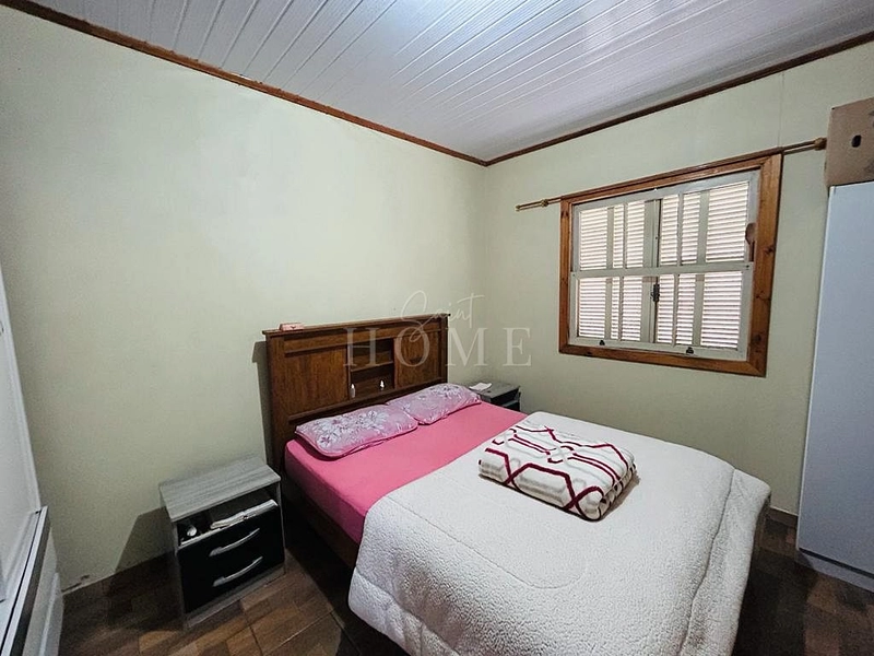 Casa à venda: 3ª foto da galeria de imagens do imóvel