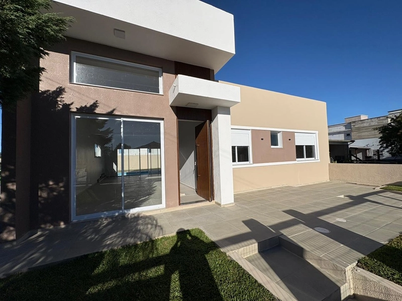 Casa à venda em Imbé - centro: 2ª foto da galeria de imagens do imóvel
