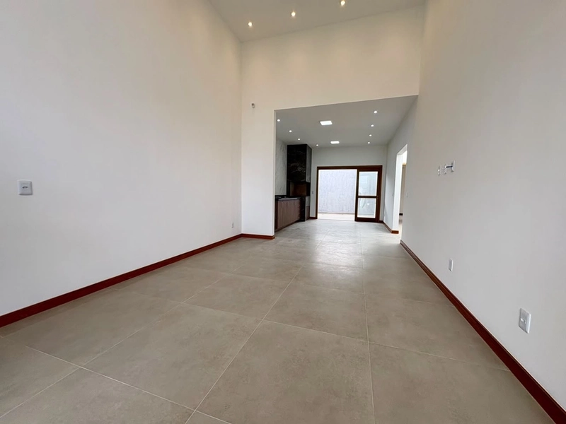 Casa à venda no centro de Imbé: 4ª foto da galeria de imagens do imóvel