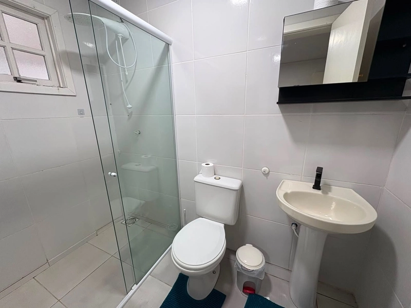 🏡 Sobrado com Piscina no Centro de Imbé – Apenas 4 Quadras do Mar!: 9ª foto da galeria de imagens do imóvel
