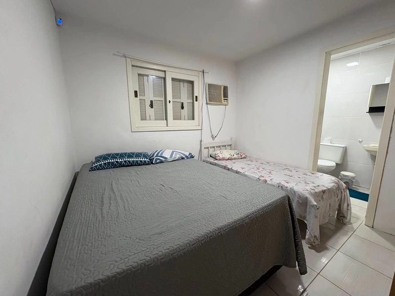 🏡 Sobrado com Piscina no Centro de Imbé – Apenas 4 Quadras do Mar!: 12ª foto da galeria de imagens do imóvel