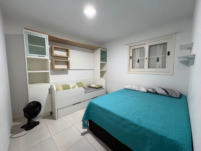 🏡 Sobrado com Piscina no Centro de Imbé – Apenas 4 Quadras do Mar!: 11ª foto da galeria de imagens do imóvel