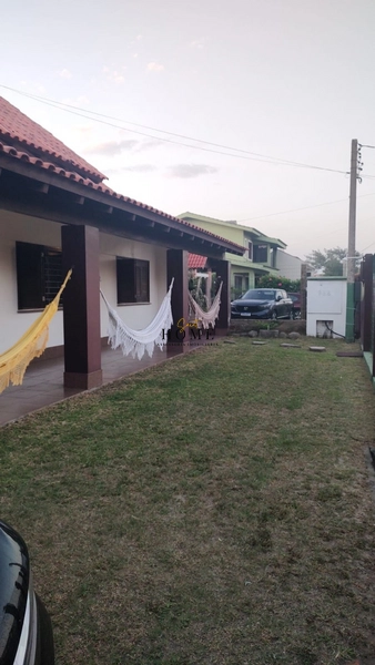 Casa à venda no centro de Imbé: 6ª foto da galeria de imagens do imóvel