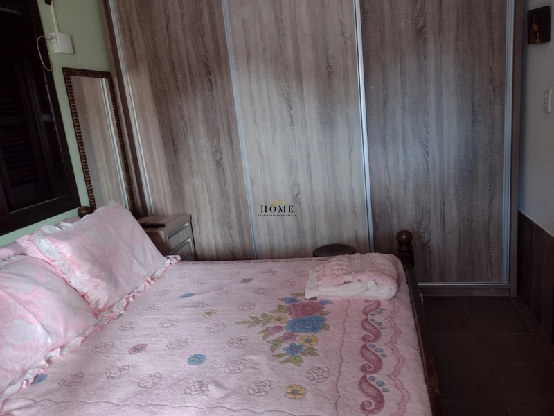 Casa em Mariluz com 2 terrenos: 6ª foto da galeria de imagens do imóvel