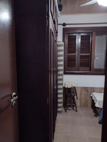 Casa em Mariluz com 2 terrenos: 12ª foto da galeria de imagens do imóvel