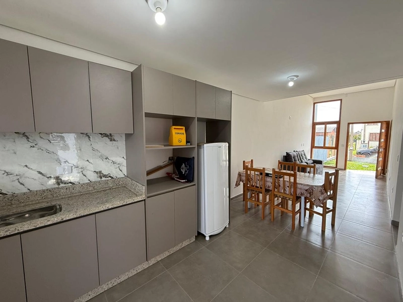 Casa nova à venda mobiliada : 4ª foto da galeria de imagens do imóvel