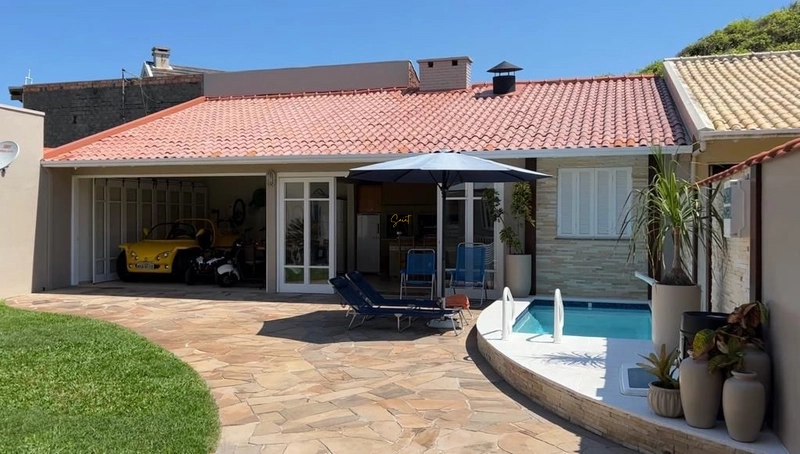 Casa à venda em Tramandaí: 3ª foto da galeria de imagens do imóvel