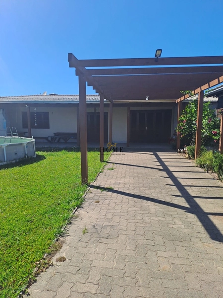 Casa à venda em Mariluz: 1ª foto da galeria de imagens do imóvel