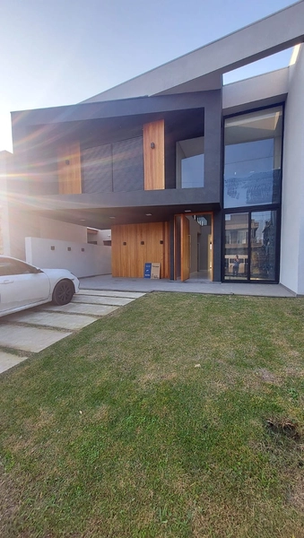 Casa à venda no Sunset: 34ª foto da galeria de imagens do imóvel