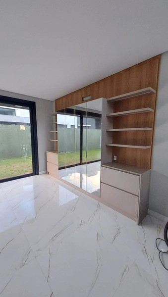 Casa à venda no Sunset: 19ª foto da galeria de imagens do imóvel