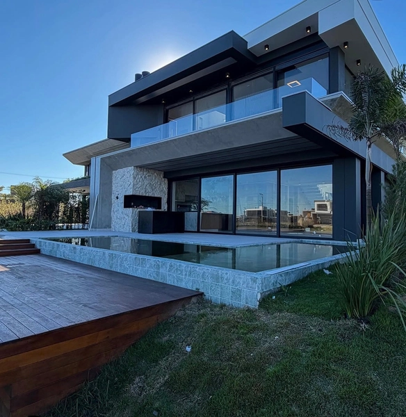 Casa no Condomínio AMARE: 2ª foto da galeria de imagens do imóvel