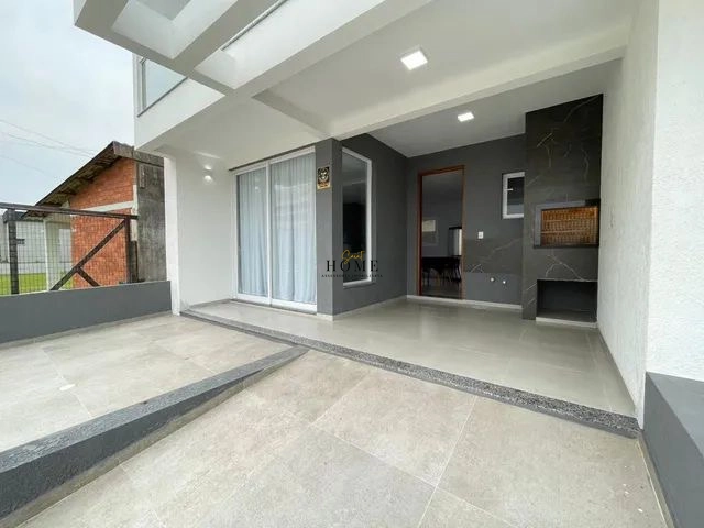 Casa em Capão da Canoa com vista para o mar: 2ª foto da galeria de imagens do imóvel