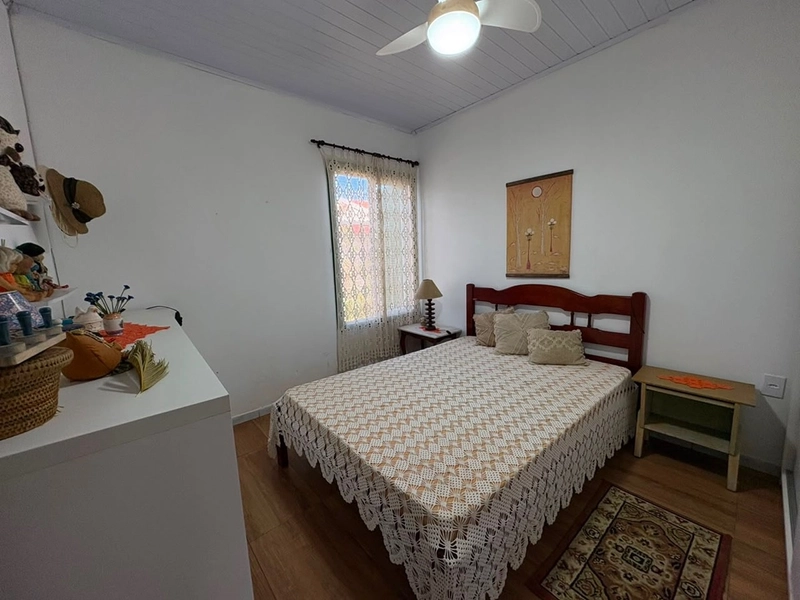 Casa à venda em Mariluz : 8ª foto da galeria de imagens do imóvel