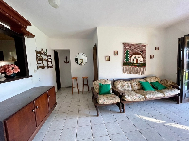 Casa no centro de Imbé: 5ª foto da galeria de imagens do imóvel