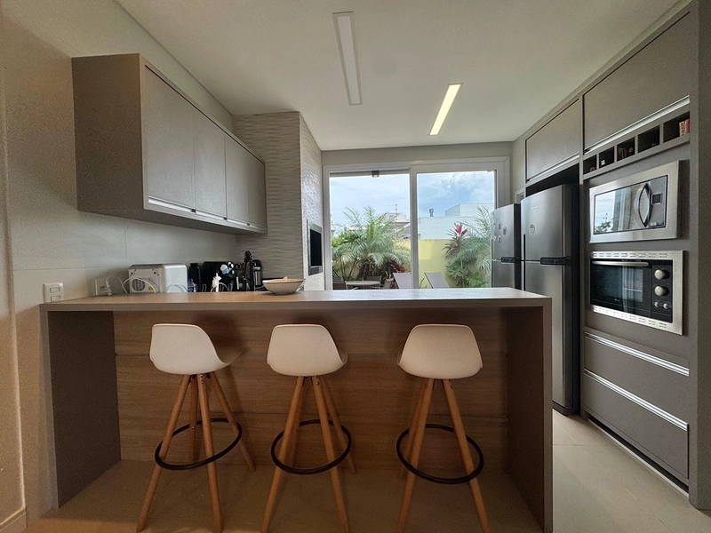 Casa à venda no Sunset: 25ª foto da galeria de imagens do imóvel