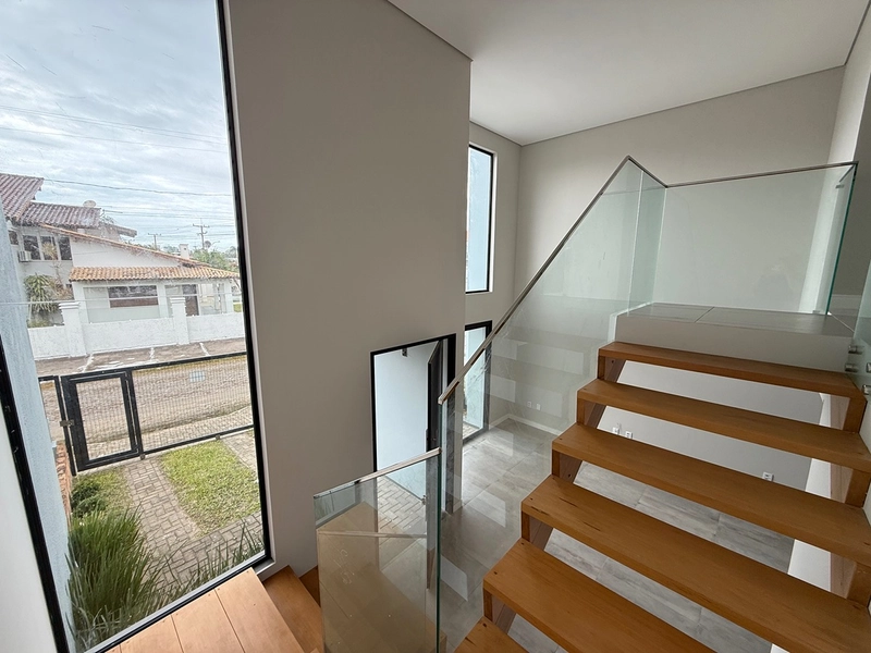 Casa no centro de Imbé : 6ª foto da galeria de imagens do imóvel