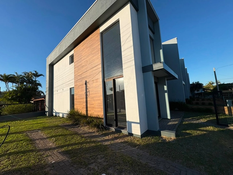 Casa no centro de Imbé : 12ª foto da galeria de imagens do imóvel