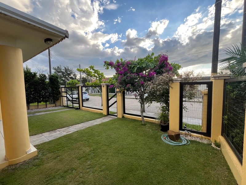 Casa à venda em Noiva do Mar: 1ª foto da galeria de imagens do imóvel