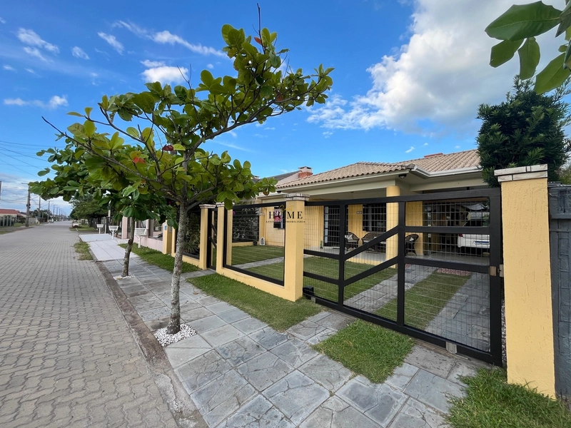 Casa à venda em Noiva do Mar: 2ª foto da galeria de imagens do imóvel