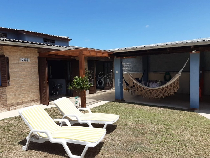 Casa à venda, centro de Imbé: 2ª foto da galeria de imagens do imóvel