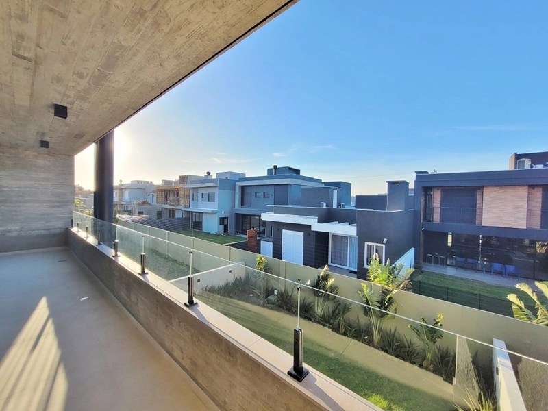 Casa no Condomínio SUNSET: 16ª foto da galeria de imagens do imóvel