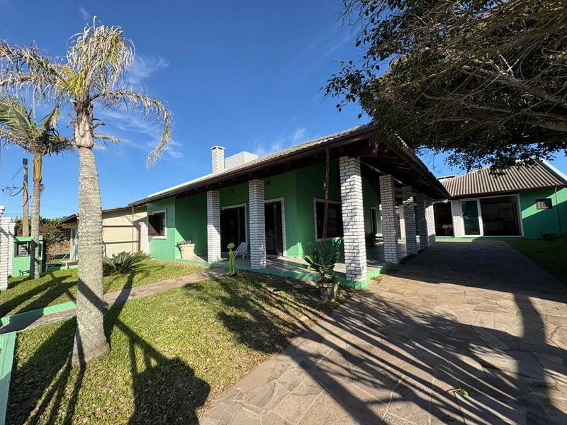 Casa em Albatroz: 1ª foto da galeria de imagens do imóvel