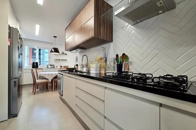 Apartamento de Luxo em Moema: 158m², 3 Suítes com Sauna Privativa e Varanda Gourmet: 15ª foto da galeria de imagens do imóvel