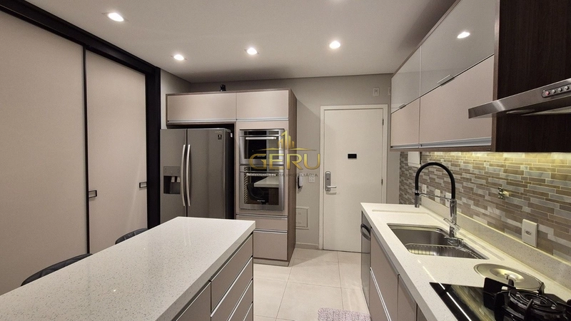 Apartamento de Alto Padrão à Venda no Grand Garden Jundiaí | 189m² | 4 Suítes | 4 Vagas | Hall Privativo: 7ª foto da galeria de imagens do imóvel