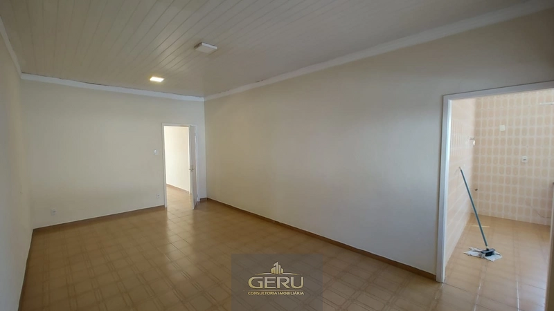 CASA AMPLA COM POTENCIAL COMERCIAL À VENDA NO VIANELO — JUNDIAÍ/SP: 18ª foto da galeria de imagens do imóvel