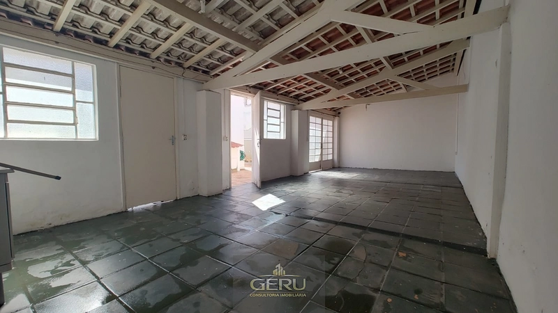 CASA AMPLA COM POTENCIAL COMERCIAL À VENDA NO VIANELO — JUNDIAÍ/SP: 9ª foto da galeria de imagens do imóvel