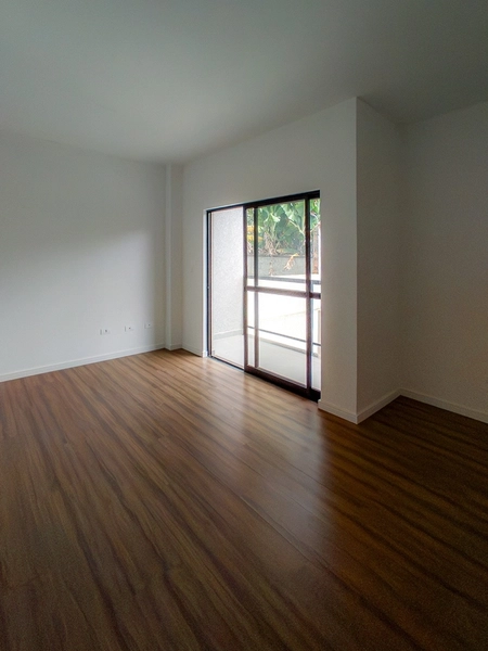 Sobrado em Condomínio no Tingui, com 3 dormitórios, por R$ 668.000,00 : 26ª foto da galeria de imagens do imóvel