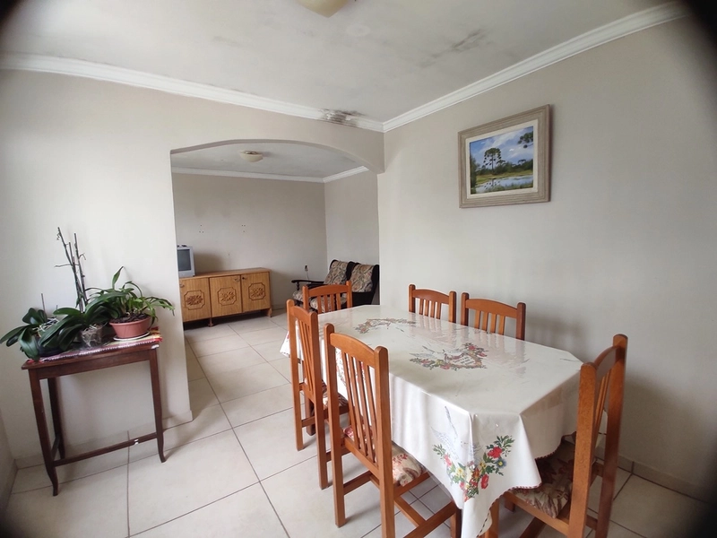Casa com 3 dormitórios à venda, 185 m² por R$ 299.000,00 - São Dimas - Colombo/PR: 10ª foto da galeria de imagens do imóvel